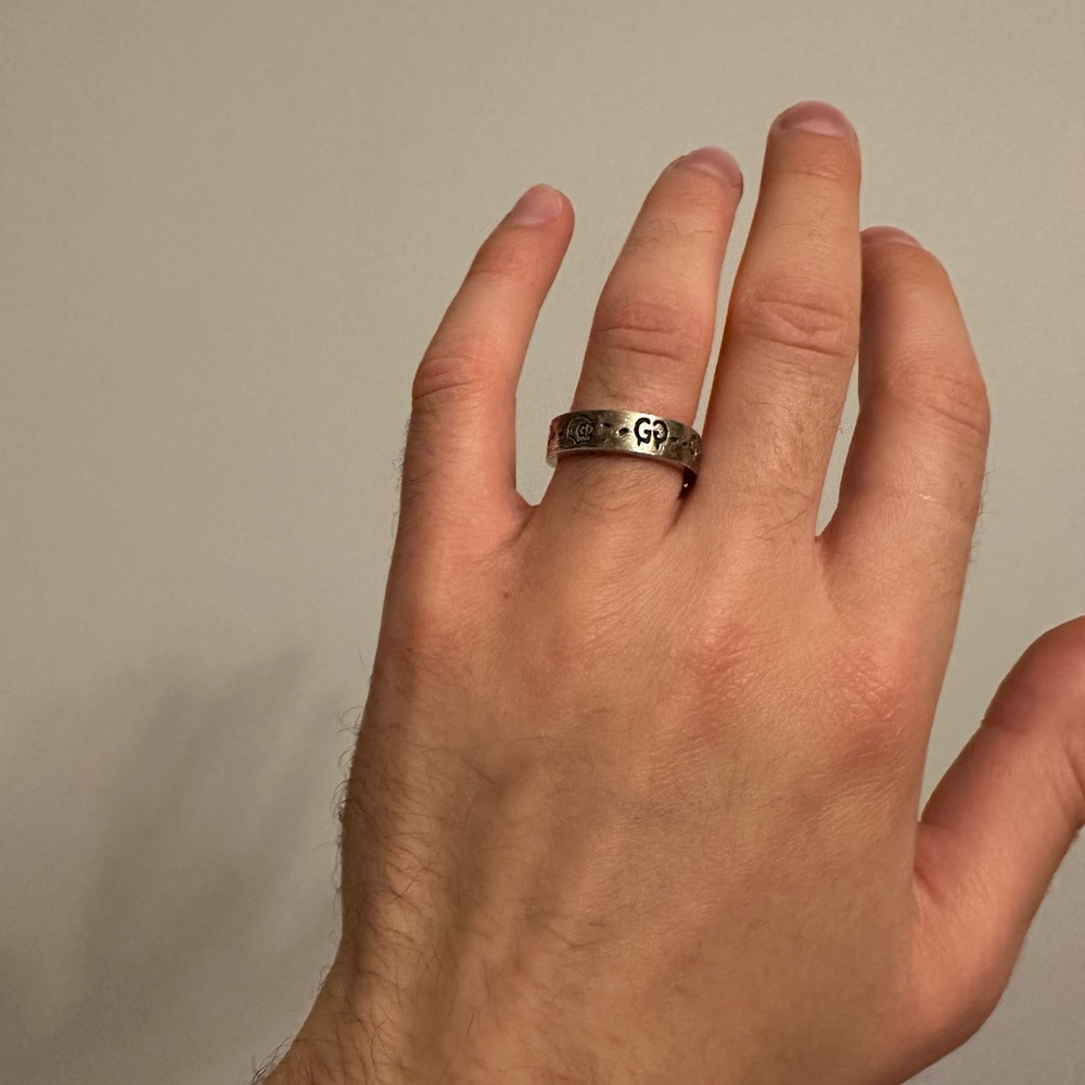 Gucci ghost ring